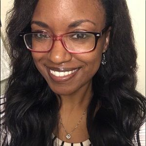 Meet your Posher, Nakia